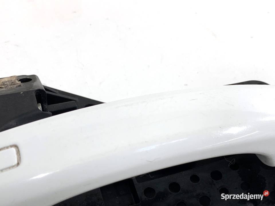 KLAMKA ZEWNĘTRZNA LEWY TYŁ AUDI Q5 8R osobowe Klamki