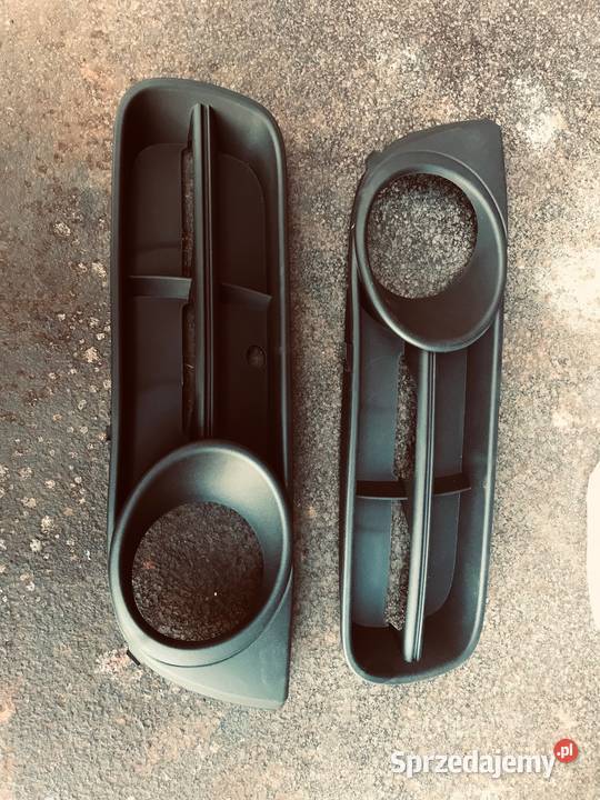 ATRAPA KRATKA ZDERZAKA SKODA ROOMSTER 07 PRAWA osobowe Karoseria Bielsko-Biała