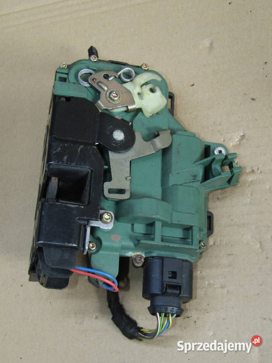 ZAMEK DRZWI PRZEDNI LEWY SEAT LEON I C3B1837015Q