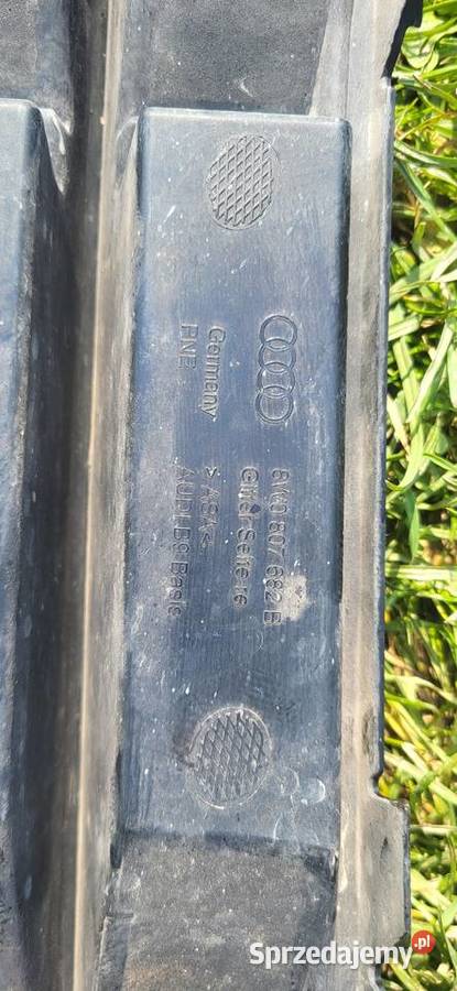 Kratka osłona A4 B9 8W0 807 682 8W0 807 681 sprzedam