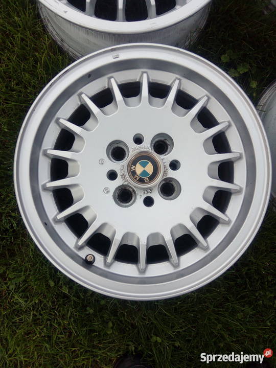 BMW E30 4x100 14 ET35 idealny stan 100 sprawne śląskie Tarnowskie Góry