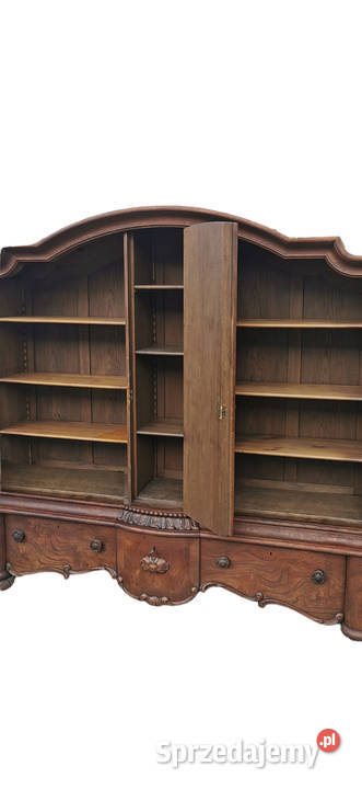 Fascynująca neobarokowa biblioteka z 1920 r Dąb