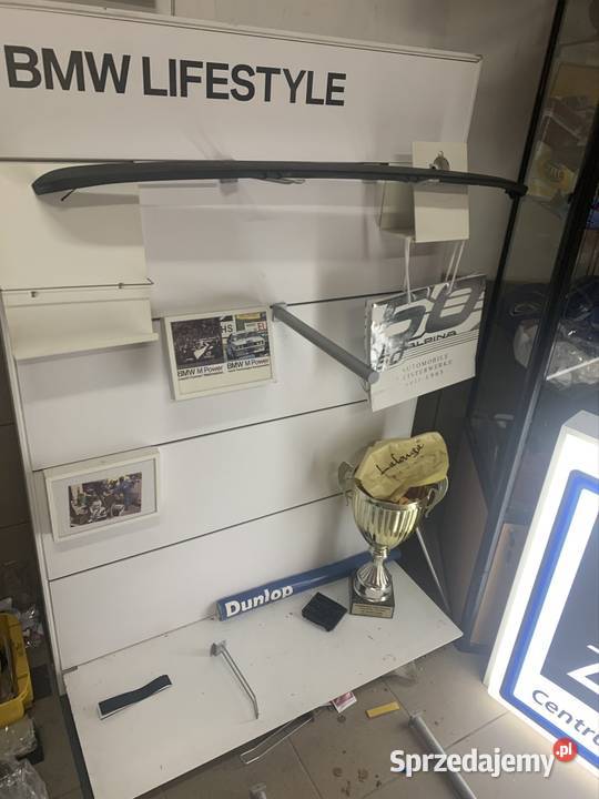 Regał BMW ekspozycja garaż e30 e34 e32 m3 Poznań