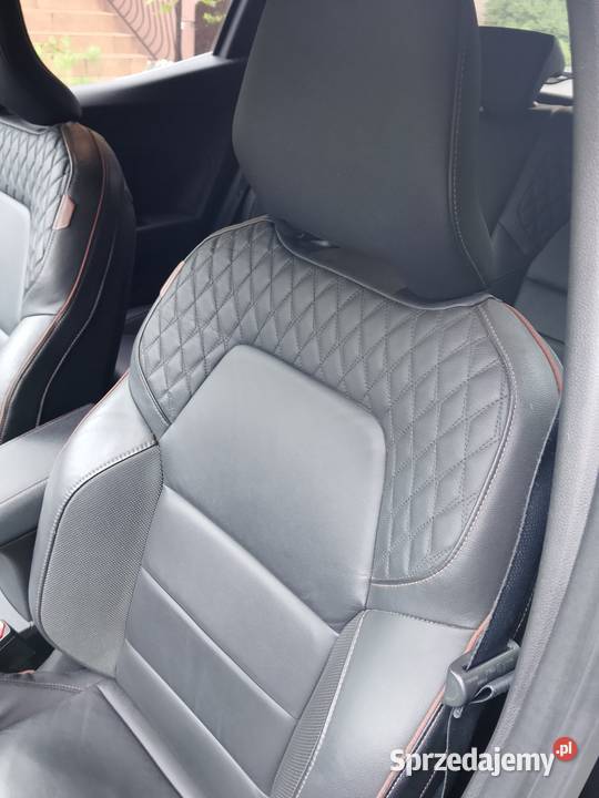 Clio V INITIALE PARIS Luksusowe miejskie auto gniazdo USB Piła