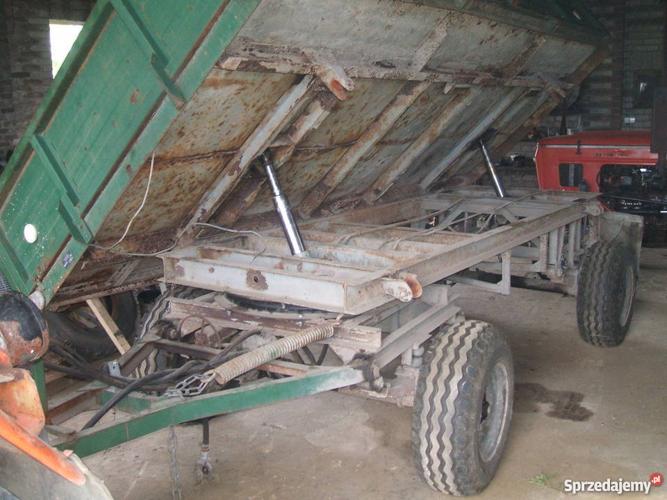 Przyczepa rolnicza D732 wywrotka zarejestrowana lubelskie Garbów sprzedam