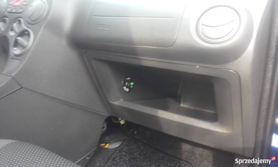 FIAT PANDA wspomaganie kierownicy city relingi możliwa zamiana