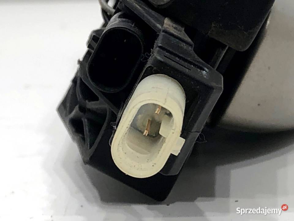 KLAMKA ZEWNĘTRZNA PRAWY PRZÓD AUDI A8 D4 Klamki