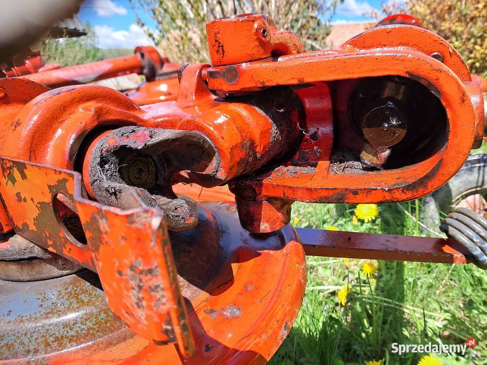Przetrząsarka Przewracarka KUHN GF 440