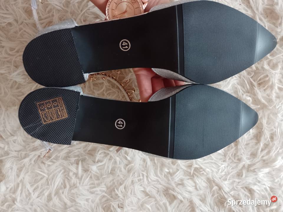 41 Srebrne bogato zdobione czółenka wieczorowe z 26cm Kraków