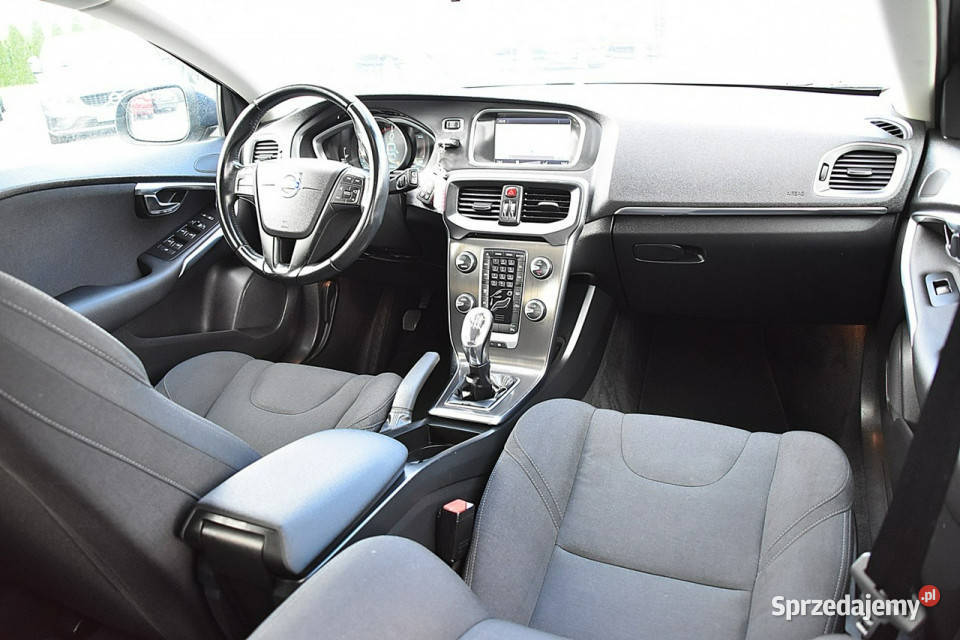 Volvo V40 16D2 116 Alu Led Navi Gwarancja II V40 Nowe Kucice