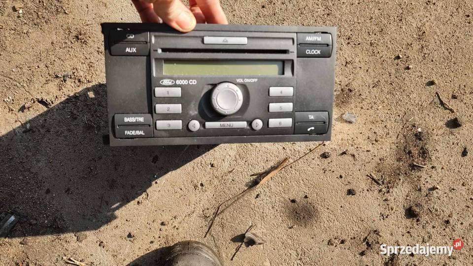 Radio z kodem radioodtwarzacz CD FDB200 Focus osobowe Książ Wielkopolski sprzedam
