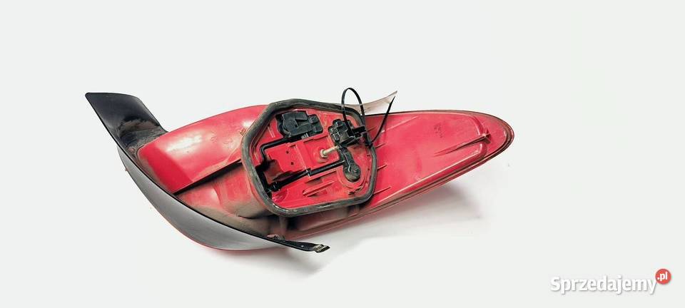 LAMPA PRAWA TYŁ PEUGEOT 206 XR 2531D Lipno