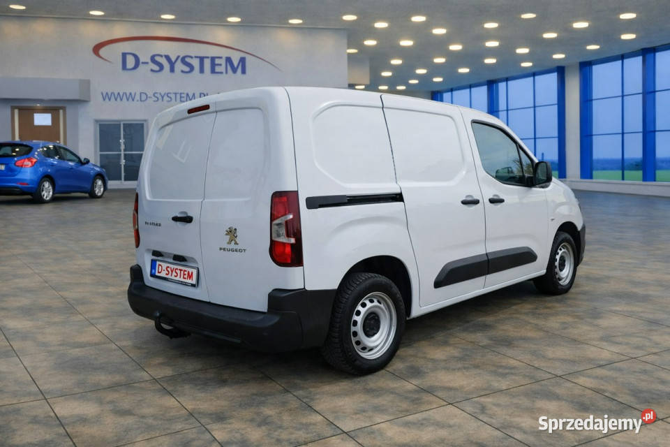 Peugeot Partner 2022 Salon Polska Bezwypadkowy pełny VAT Białystok sprzedam