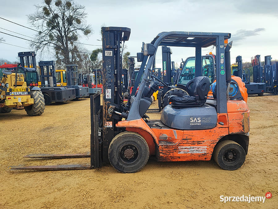 Wózek widłowy Toyota 427FGF25 25 tony triplex 47 Toyota małopolskie Kęty