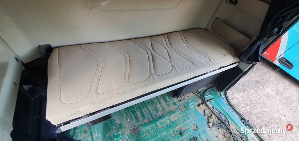 MERCEDES ACTROS MP4 ŁÓŻKO DOLNE SZEROKA KABINA Bieleń