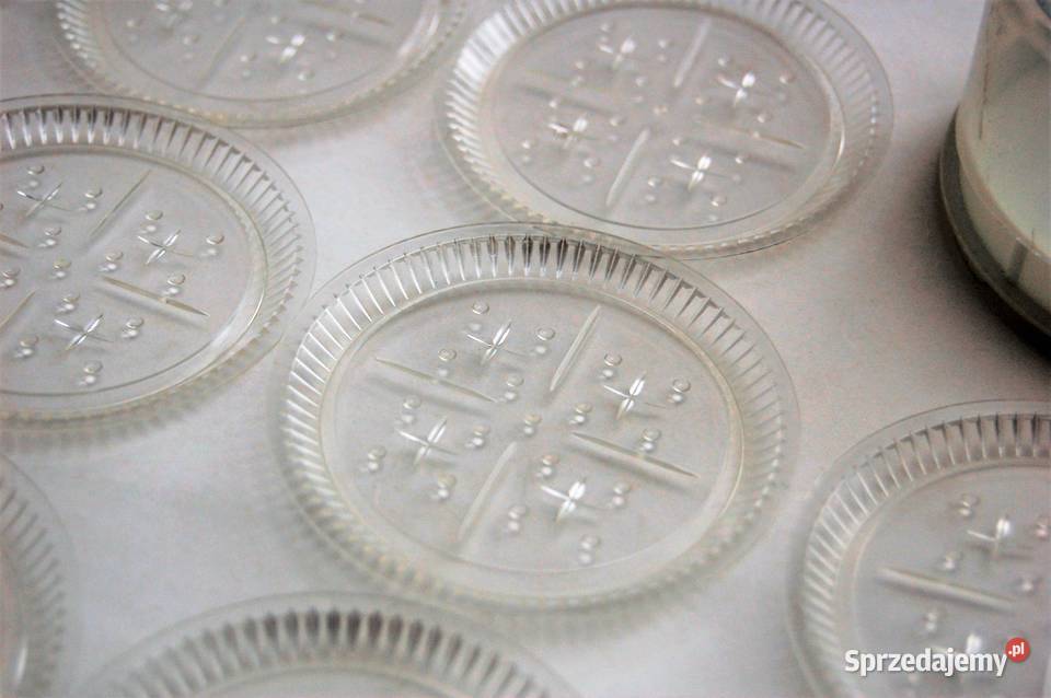 Talerzyki plastikowe w pudełku komplet PRL Lublin