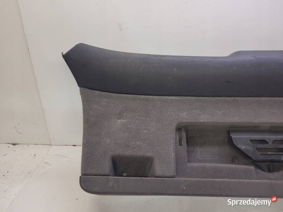OSŁONA KLAPY BAGAŻNIKA AUDI A4 B6 B7 8E9867979 Przystajń
