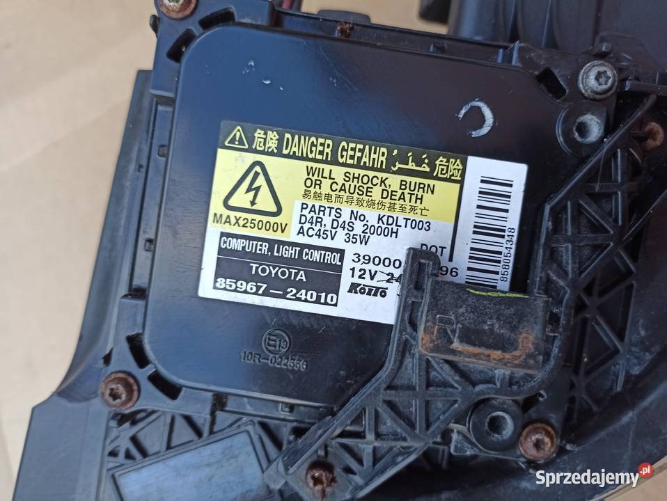 LAMPA Prawa przód TOYOTA AVENSIS T25 Lift Xenon Bolesławiec
