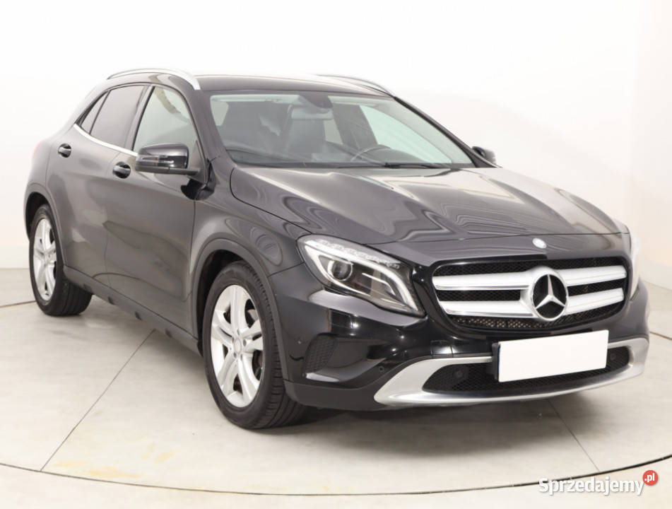 Mercedes GLA GLA 200 benzyna Bielany Wrocławskie sprzedam