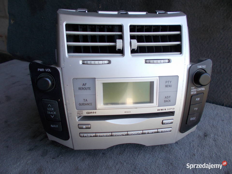 toyota YARIS radio W58824 861200D210 lubelskie Zamość