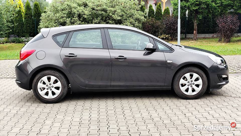 Sprzedam Opla Astrę J 2015 260000 111000 Z ASR (kontrola trakcji) Słubice