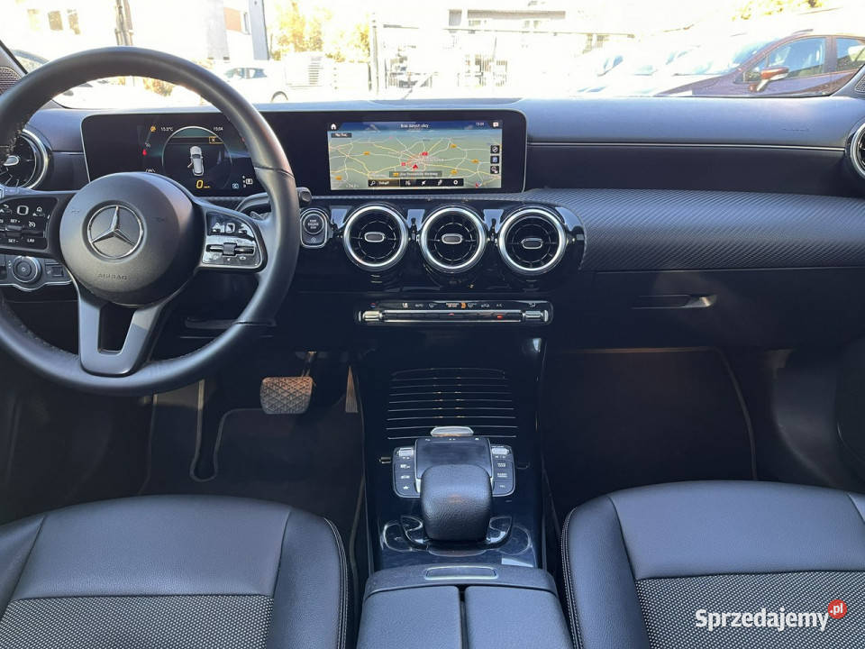 Mercedes CLA 180 1wł 100 Bez wypadek Panoramach grafitowy śląskie Częstochowa sprzedam