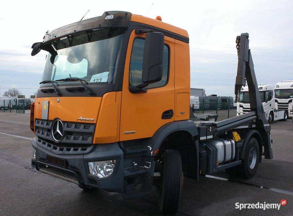 Bramowiec do pojemnikow Mercedes Wymienne nadwozia Warszawa sprzedam