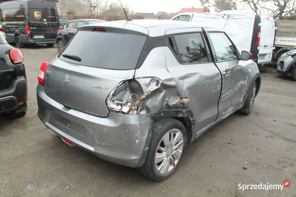 Suzuki Swift VI 20172024 Samochody osobowe