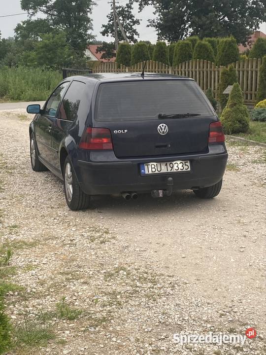 Volkswagen golf 4 1999 hak świętokrzyskie Busko-Zdrój