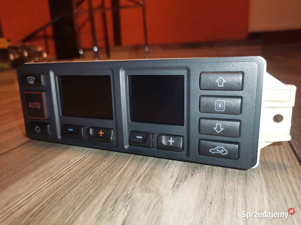 AUDI A4 B5PANEL KLIMATYZACJI 8D0820043D