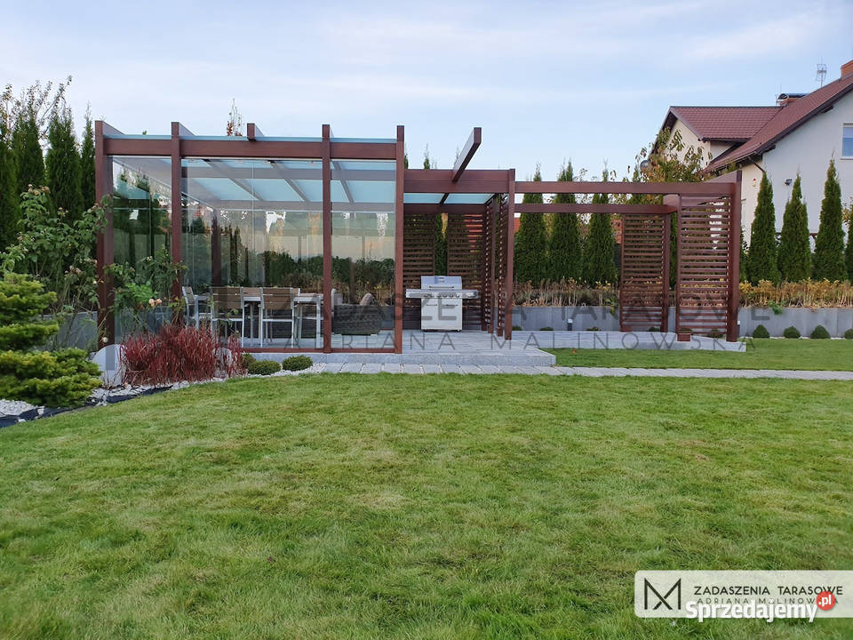 Nowoczesna altana wolnostojąca