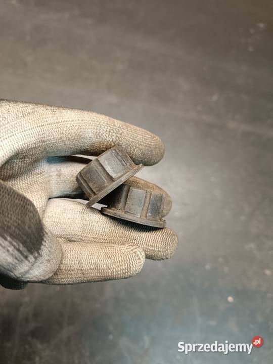 Guma korek mocowanie zbiornika paliwa bak części małopolskie Gołaczewy