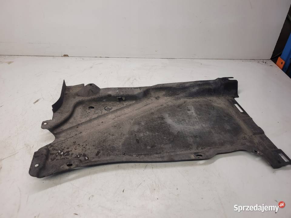 OSŁONA PODWOZIA LEWY TYŁ AUDI A6 C7 4G0825215E