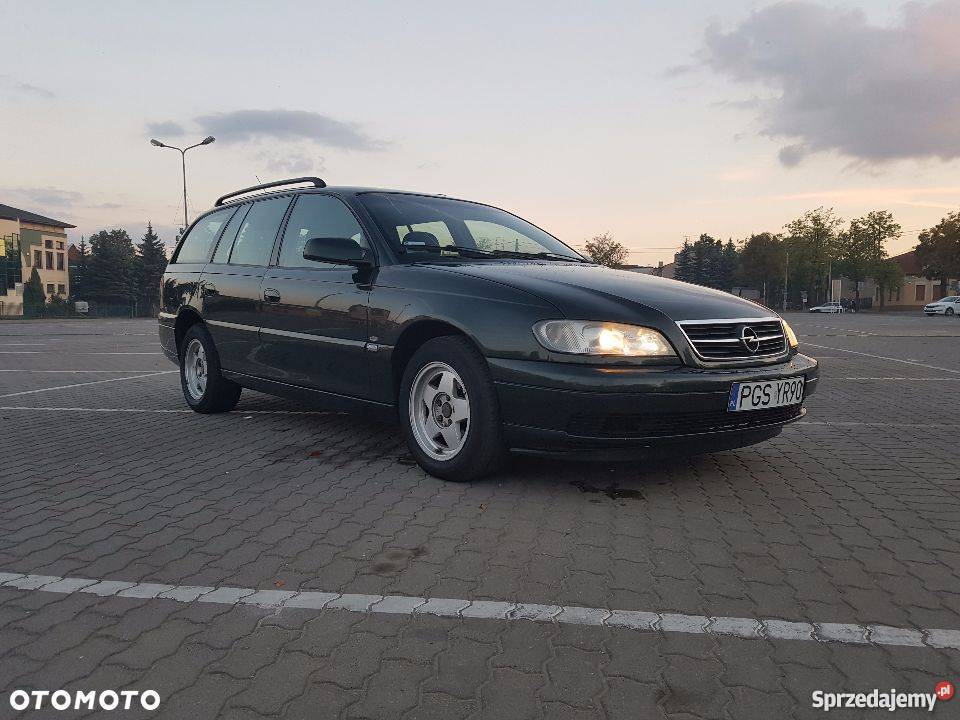 Sprzedam Opel Omega B fl C Kombi 20 DTI 16V 101 wielofunkcyjna kierownica