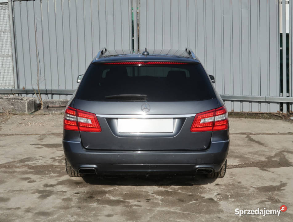 Mercedes E E 200 Piaseczno sprzedam