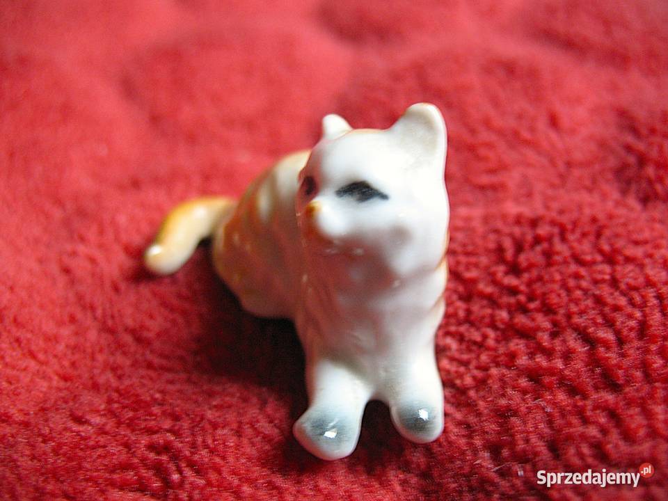 Kot beżowy figurka porcelana 2 x 35 x 2