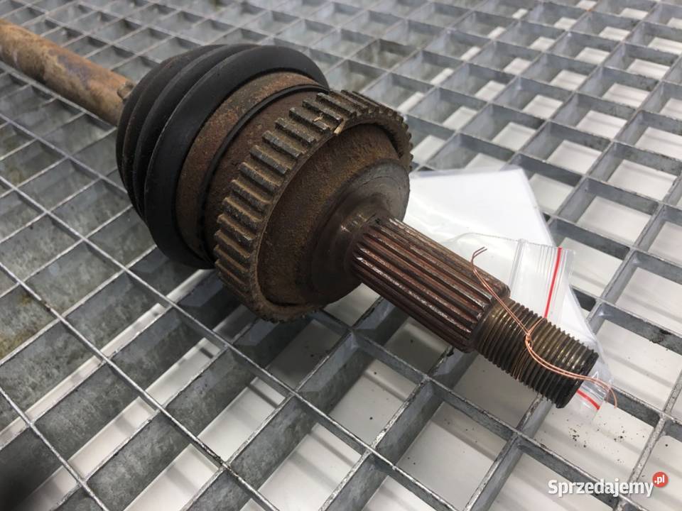 PÓŁOŚ PRAWY TYŁ RENAULT KANGOO 16 95 Inny Półosie