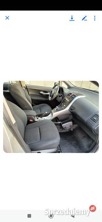 Toyota Auris hybrid 18 2010 r 1800cm3 Białystok sprzedam