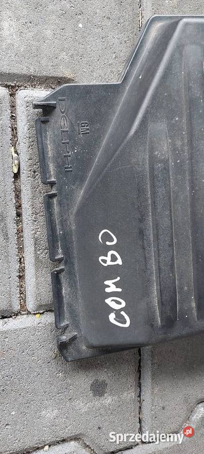 Pokrywa osłona skrzynki bezpieczników Opel Combo
