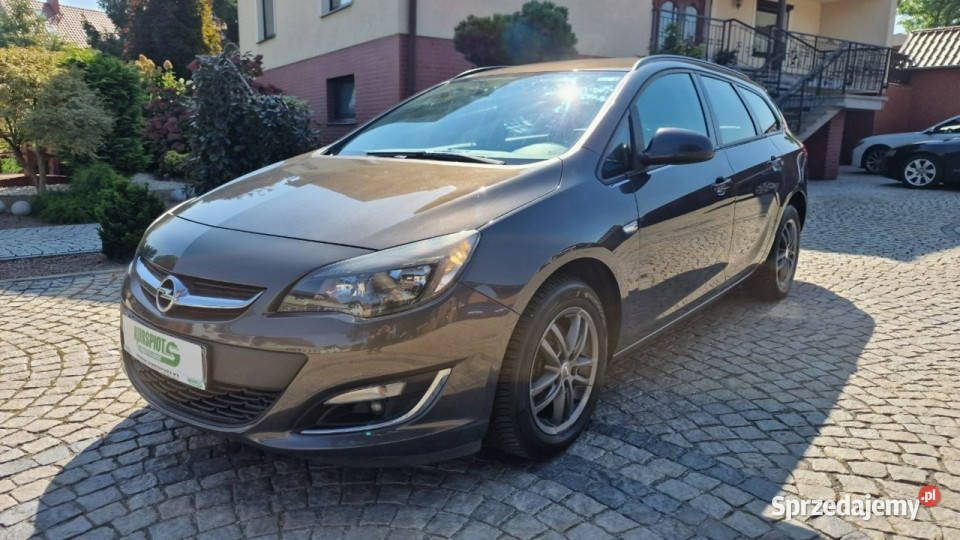 Opel Astra 108 17 CDTI Klima navi alu F VAT 23 opolskie