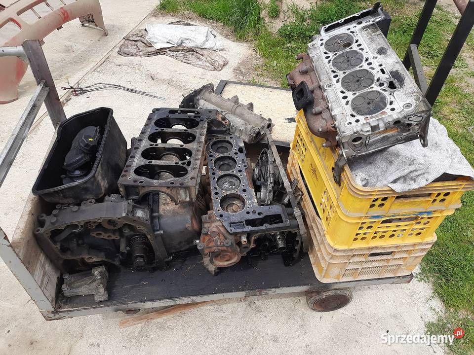Silnik ducato iveco 30 w calosci czesci blok Bistuszowa
