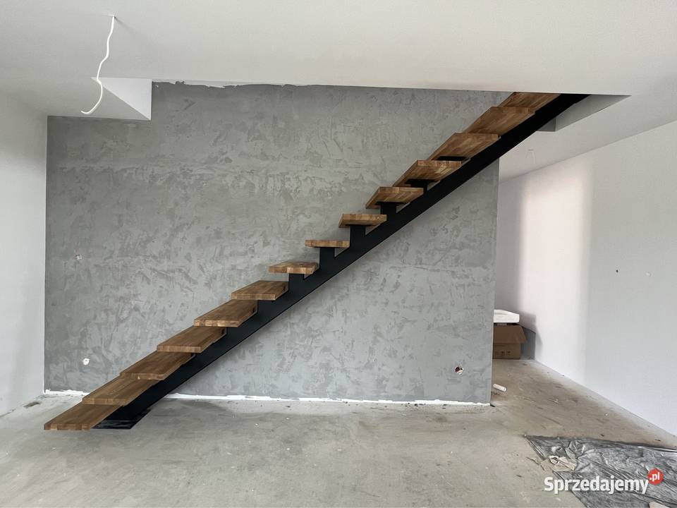 Schody stalowe schody dębowe konstrukcja wewnętrzne Wieliczka