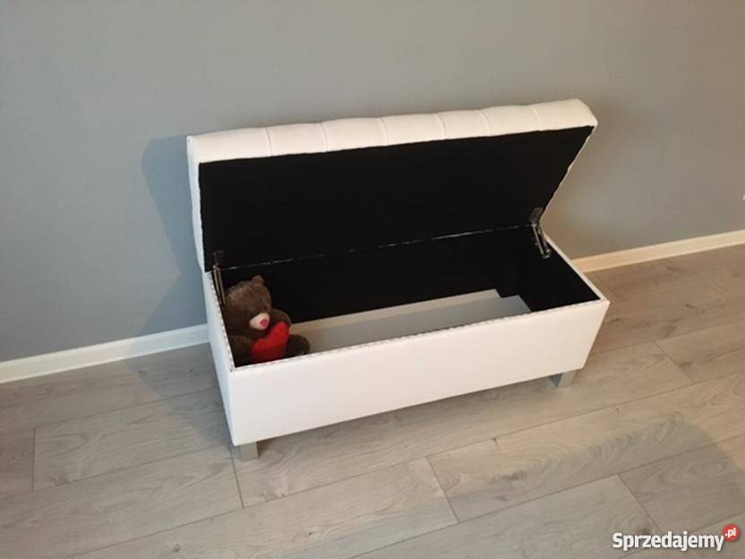 Pufa biała tapicerowana Pikowana Kryształki wielkopolskie Kępno