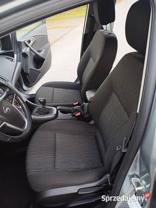 Opel Astra J LIFT 14 T Navigacja Klimatronik immobilizer Motoryzacja Toruń
