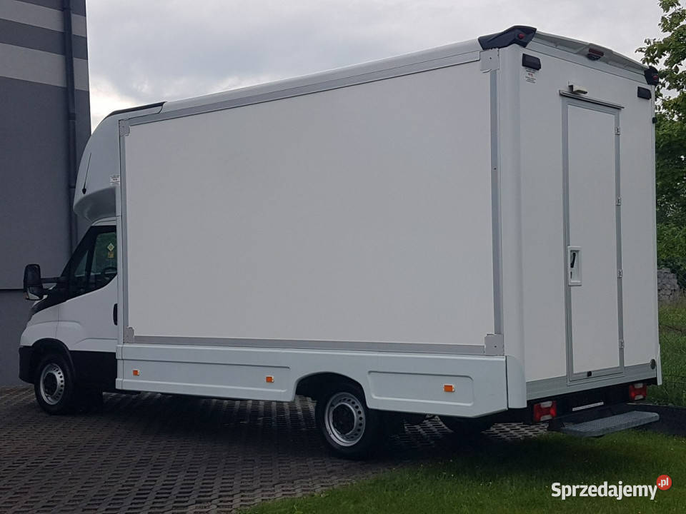 Iveco Daily KONTENER NISKOPODŁOGOWY 443x223x242 zarejestrowany w Polsce Poręba
