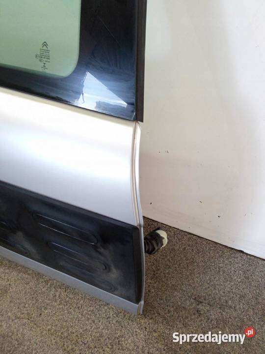 DRZWI PRAWE TYŁ EZRC Citroen C4 Cactus I 2014 świętokrzyskie