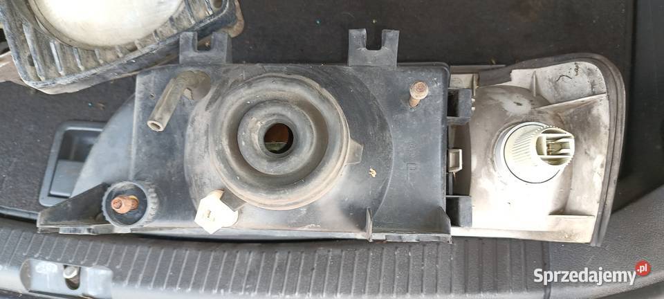 Polonez lampa osobowe Kielce sprzedam