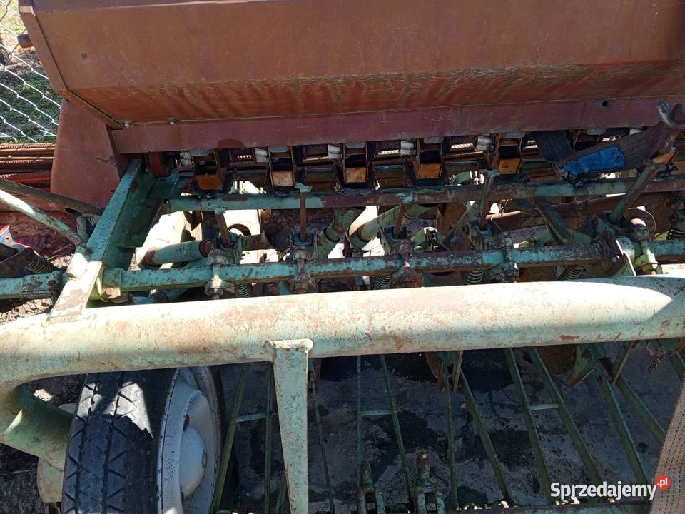 Siewnik zbożowy talerzowy nieuszkodzony