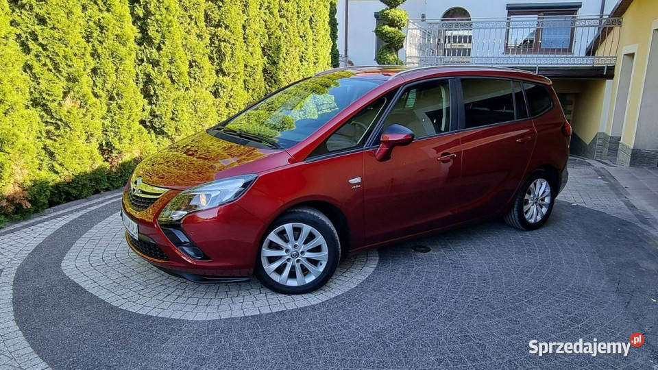 Opel Zafira Serwis Pakiet Zima Navi 14 Turbo Rok produkcji 2014 Płońsk