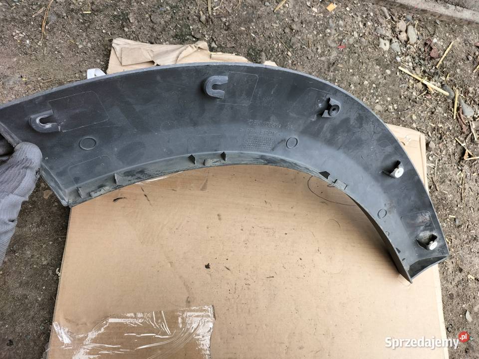 LAND ROVER FREELANDER DFK10051 LISTWA BŁOTNIKA Kamień-Kolonia sprzedam